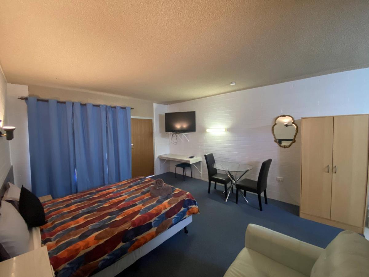 Capri Motel Balranald Luaran gambar