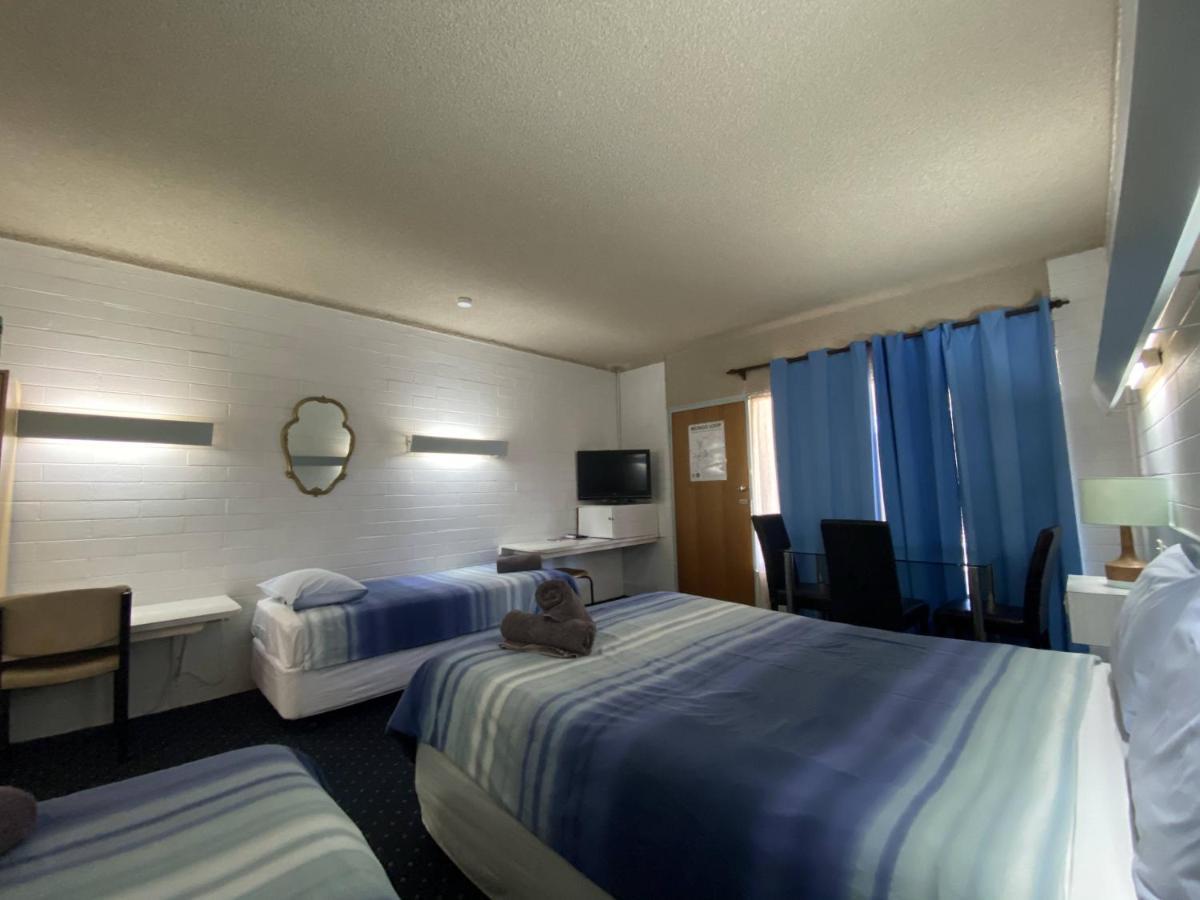 Capri Motel Balranald Luaran gambar