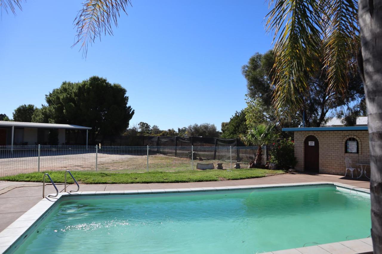 Capri Motel Balranald Luaran gambar
