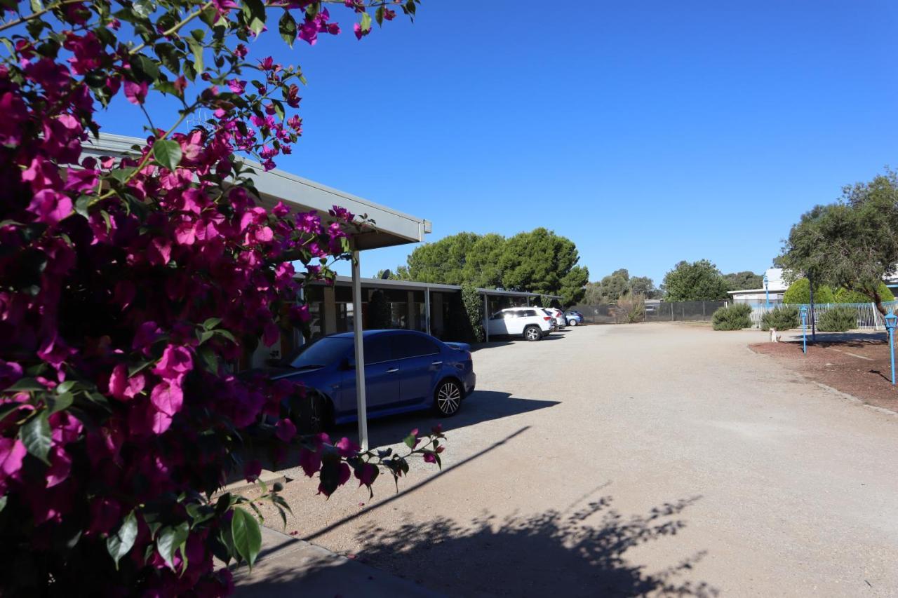 Capri Motel Balranald Luaran gambar