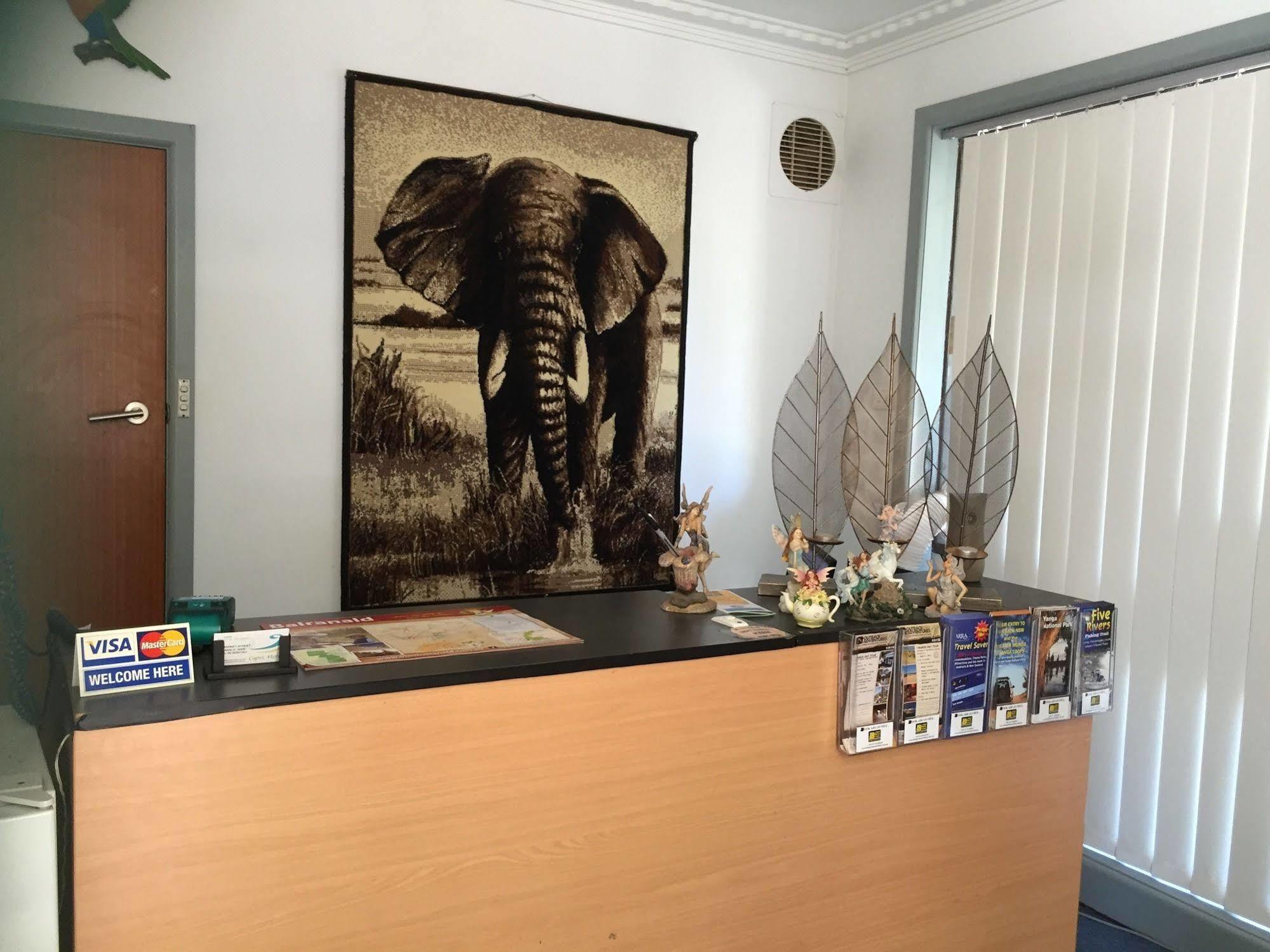 Capri Motel Balranald Luaran gambar